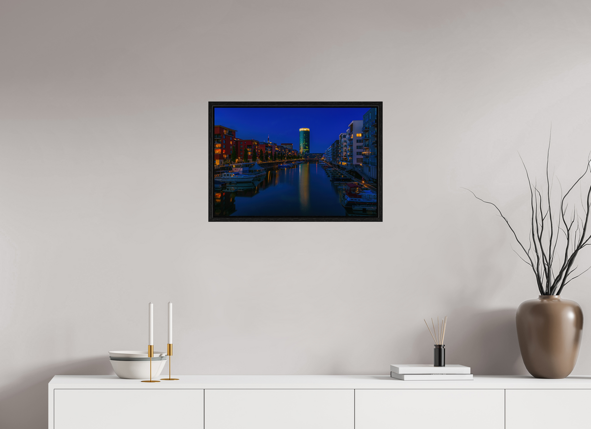 60 x 40 cm, Floater Frame Westhafen Frankfurt Webshop