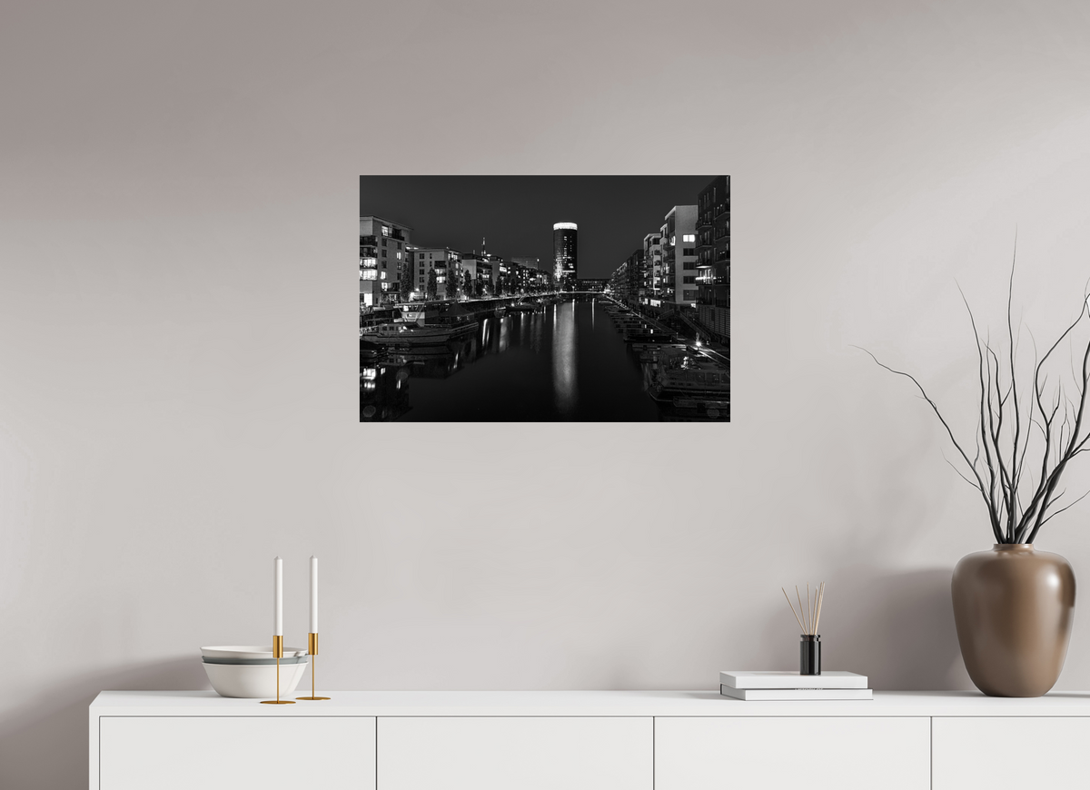75 x 50 cm, Photo Print Under Acrylic Glass Westhafen Frankfurt in Schwarz-Weiß