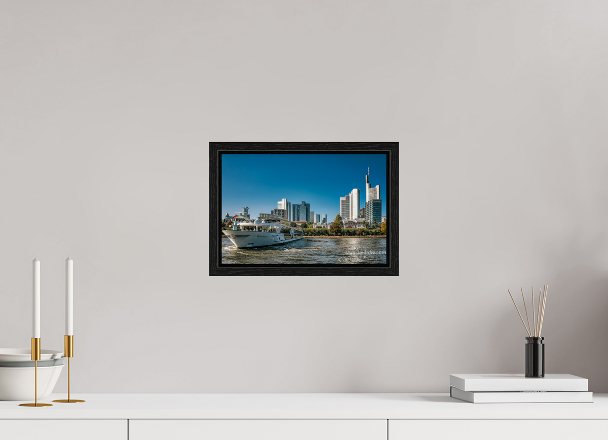 30 x 20 cm, Floater Frame Skyline mit Schiff