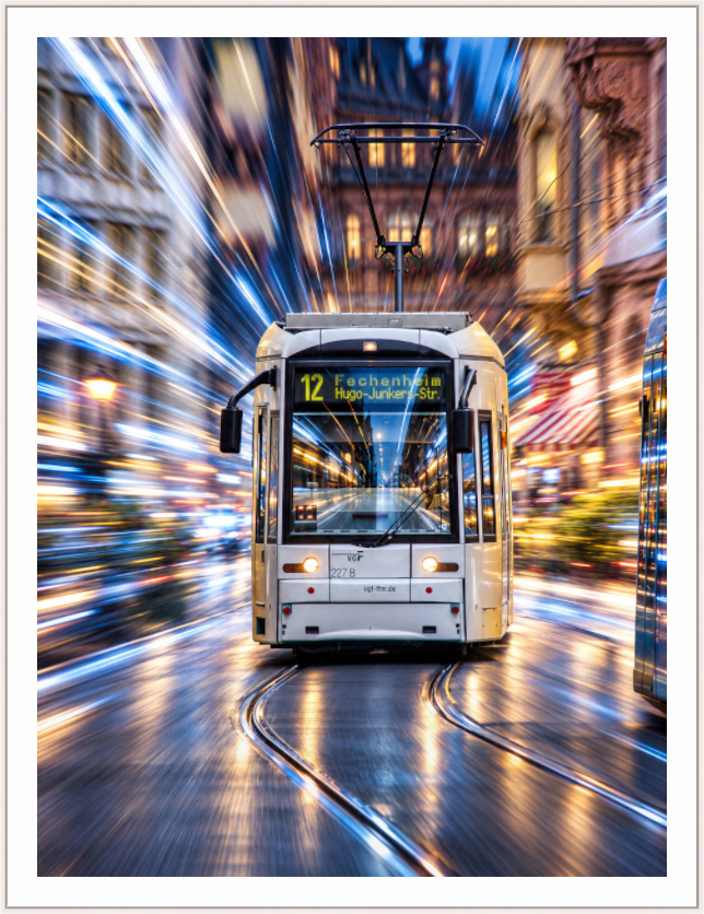 Main image Tram in Frankfurt