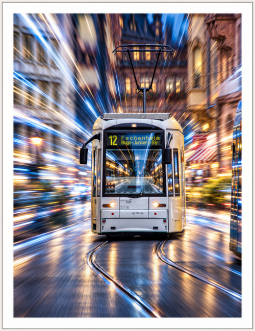 Main image Tram in Frankfurt