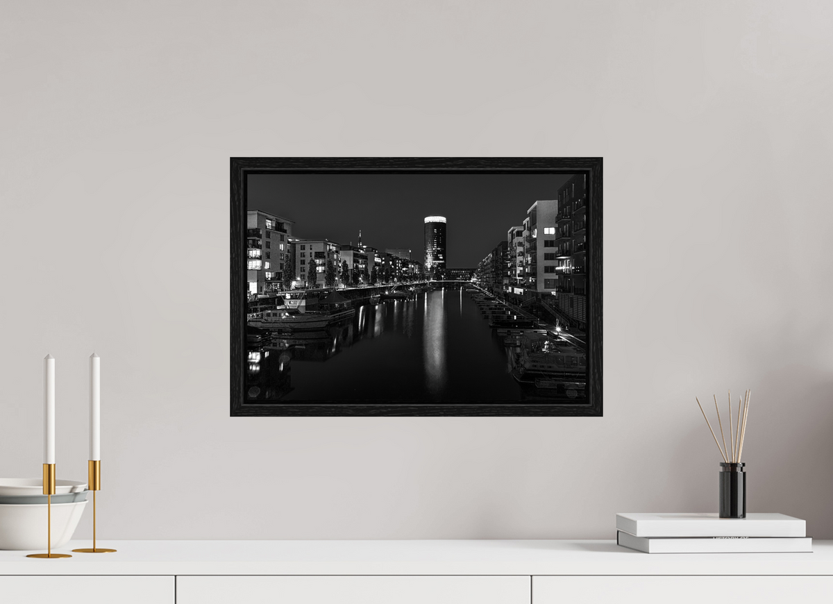 45 x 30 cm, Floater Frame Westhafen Frankfurt in Schwarz-Weiß