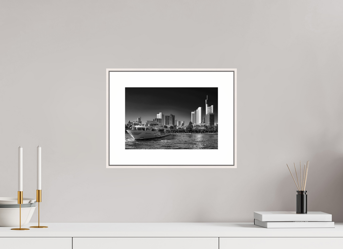 30 x 20 cm, Elegant Skyline mit Schiff