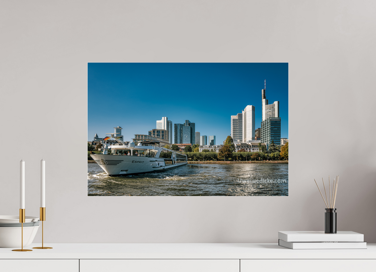 60 x 40 cm, Photo Print Under Acrylic Glass Skyline mit Schiff