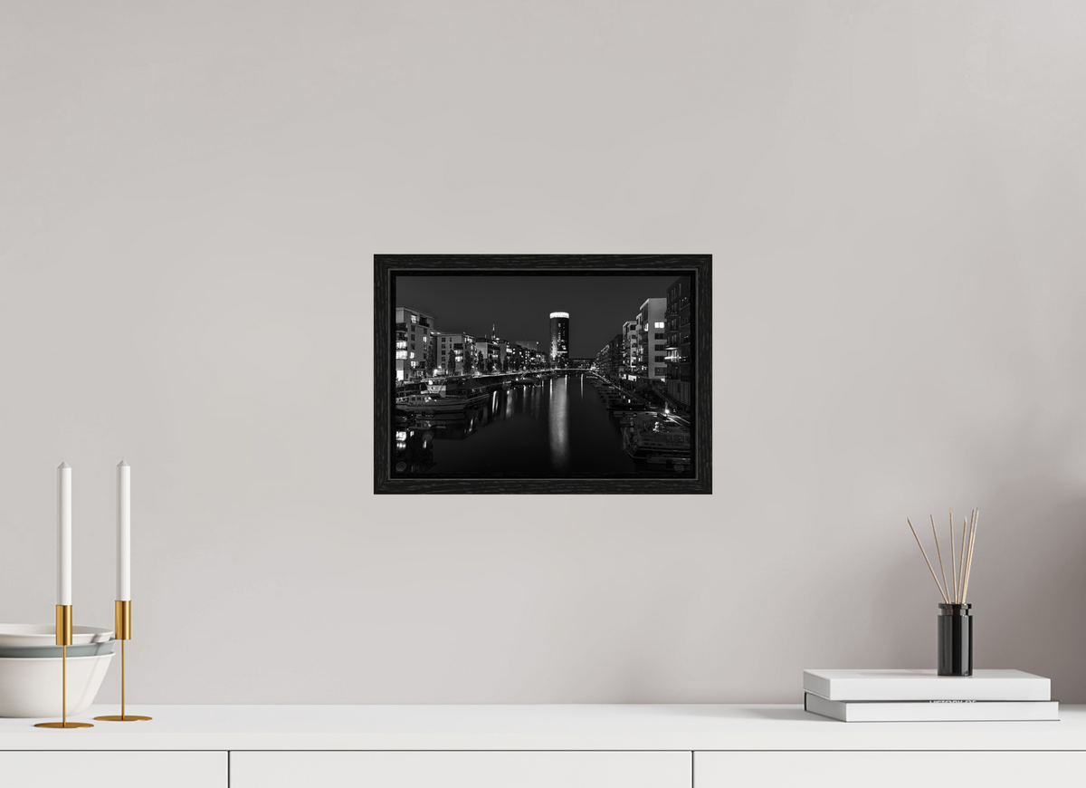30 x 20 cm, Floater Frame Westhafen Frankfurt in Schwarz-Weiß